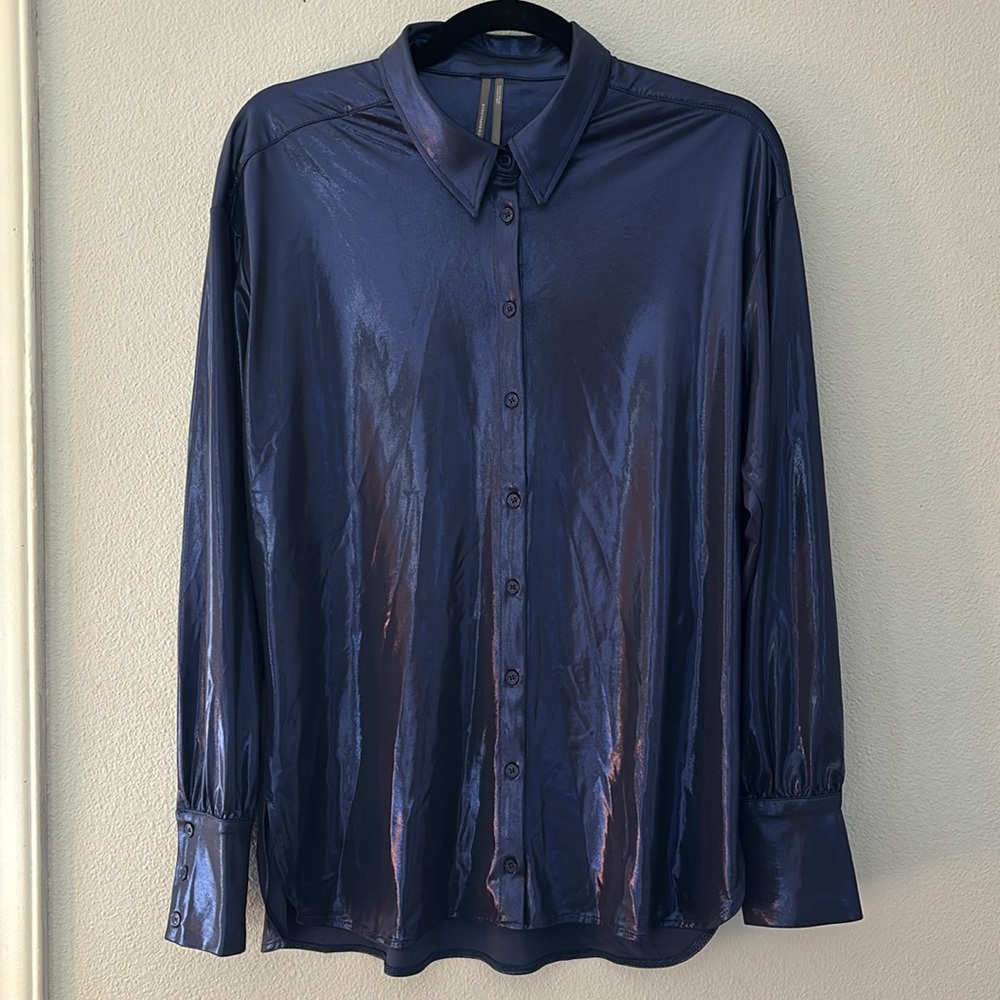 Anthropologie - Shiny Navy Button-down - S